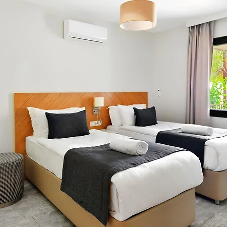 Dorman Hotel 3*